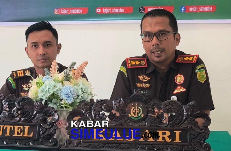 Kajari Simeulue Ilhamd Wahyudi dan Kasi Intel Fikri Abrar