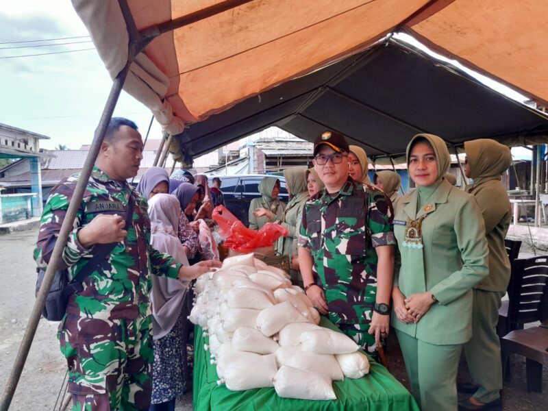 Dandim 0115/Simeulue di lokasi Bazar TNI di Sinabang